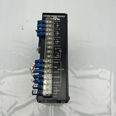 Oriental Motor UDX5107 Super Vexta 5-Phase Stepper Driver Stepping Motor Used