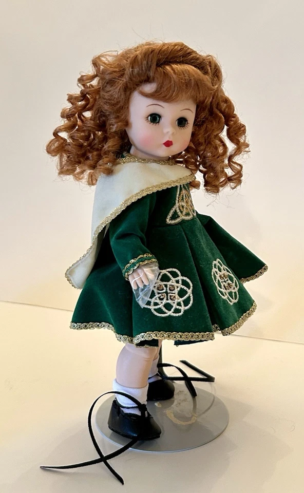 Edición especial vintage 8” Madame Alexander Step Dancing Sweetheart con caja Foto 4 de 4