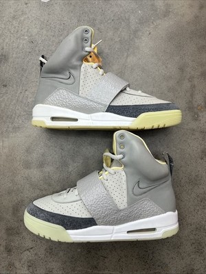 Size 10 - Nike Air Yeezy Zen 2009 EUR 44 366164002