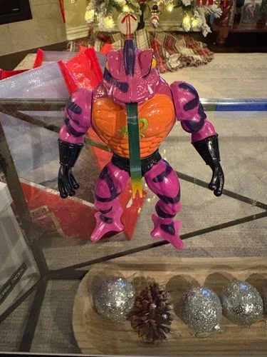 Vintage 1985 Tung Lashor He-Man Masters Of The Universe Action Figure MOTU