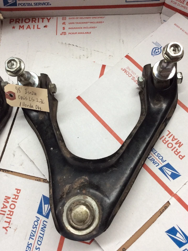 1996-1999 ISUZU OASIS LS FRONT UPPER CONTROL ARM (COMPLETE SET) HONDA ODYSSEY - Image 3 of 4