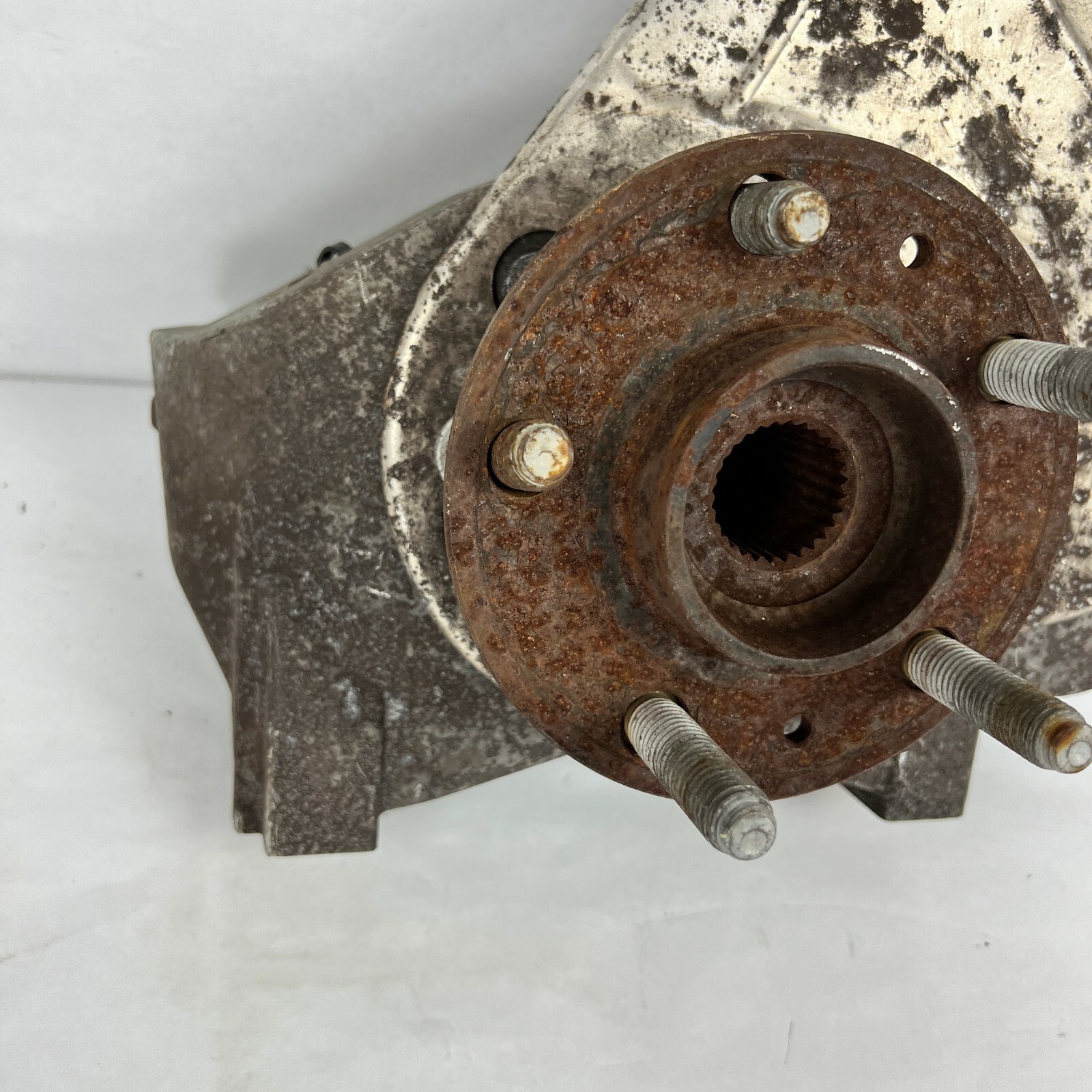 2005 - 2012 Aston Martin DB9 Front Right Knuckle Spindle Wheel Hub 7G43-3K186-AB