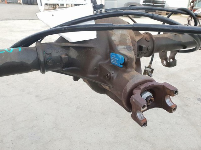 19992005 Chevrolet Silverado 1500 Rear Axle Assembly with Warranty OEM