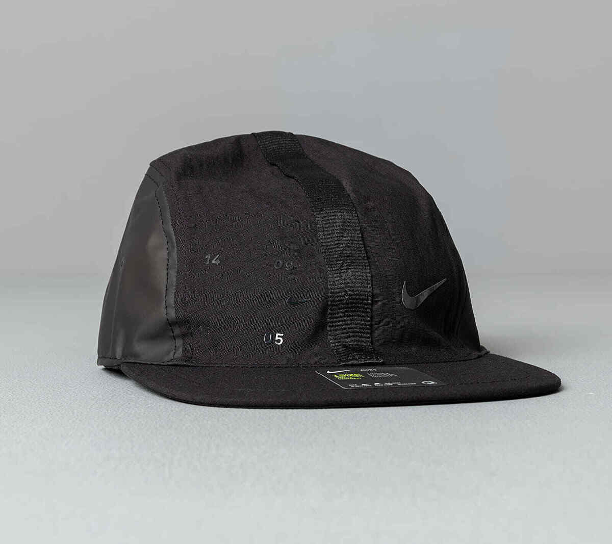 Nike Sportswear AW84 Tech Pack Hat Adjustable Cap Sweat Nike Sportswear AW84 Tech Pack Hat Adjustable Cap Sweat