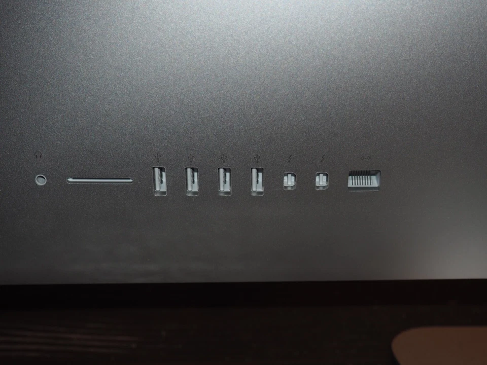 Apple iMac 27" Desktop + LOADED! + 32 GB RAM + 2020 OS + EXTRAS! + 100% Rating!! - Image 4 of 4