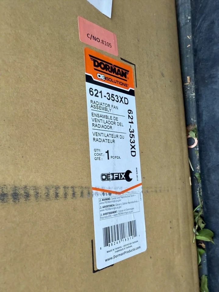 Conjunto de ventilador de refrigeración Dorman 621-353XD para Lincoln Town Car Ford Crown Victoria Foto 3 de 3