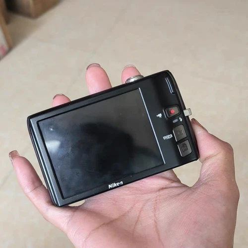 Nikon COOLPIX S4100 Digital Camera 14MP 5X Optical Zoom CCD Sensor Bright Purple - Picture 4 of 5