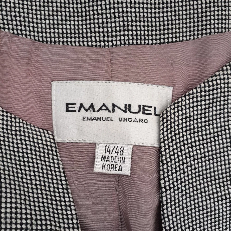 Emanuel Ungaro Vintage 90s Long Colarless Blazer SIze 48 / 14 US - Image 4 of 4