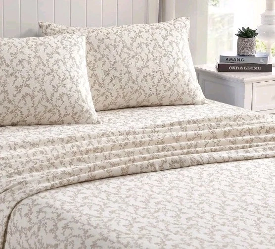 LAURA ASHLEYデュペカバー LAURA ASHLEYデュペカバー Amazon.com: Laura Ashley - Twin Duvet