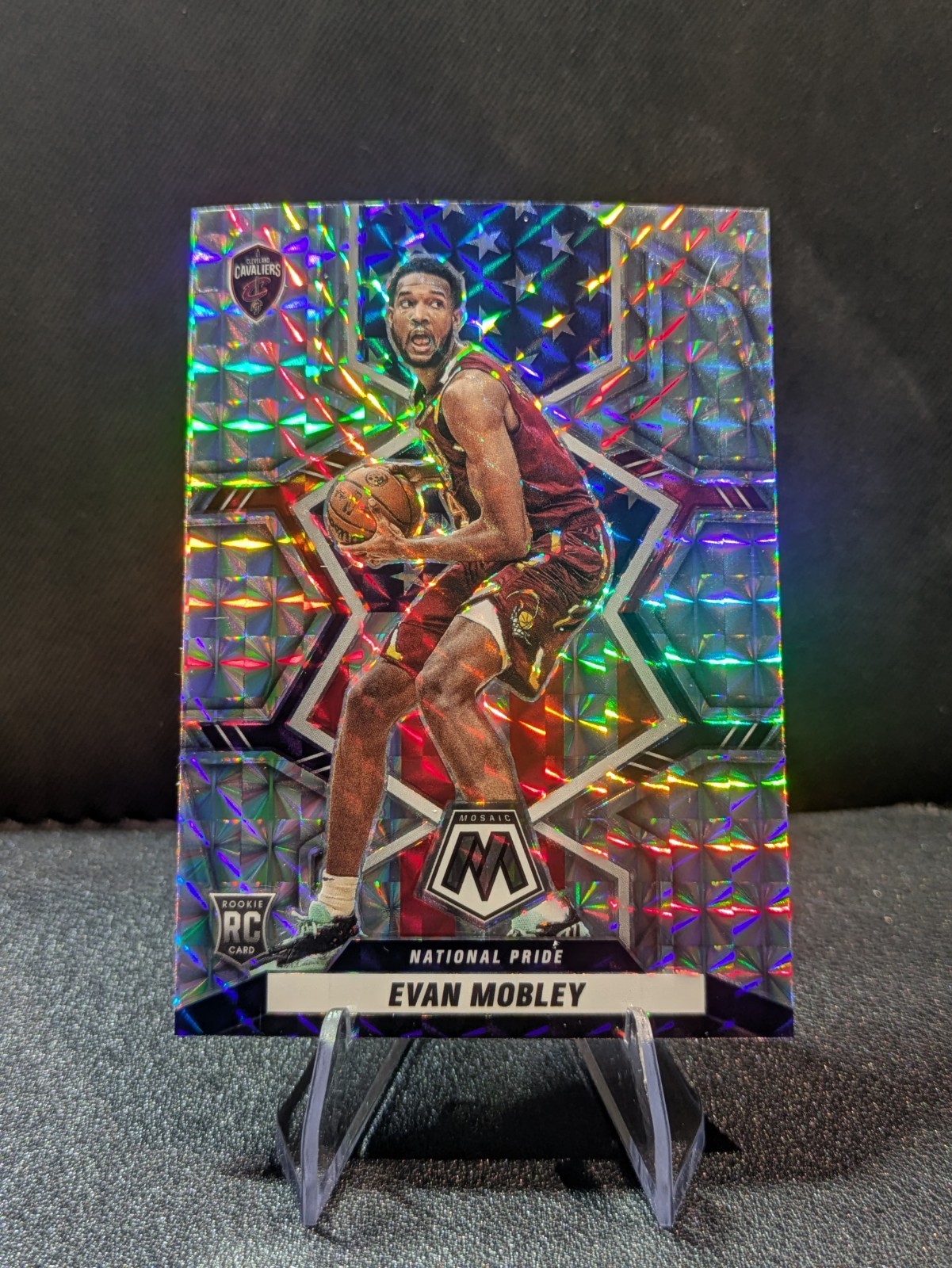 2021-22 Panini Mosaic National Pride Evan Mobley #258 Silver Mosaic Prizm Rookie