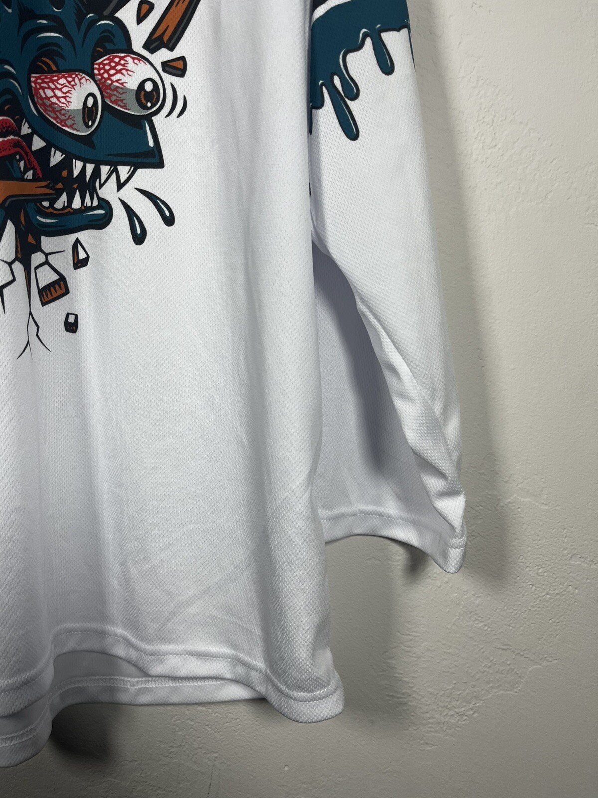 Picture 4 of 16