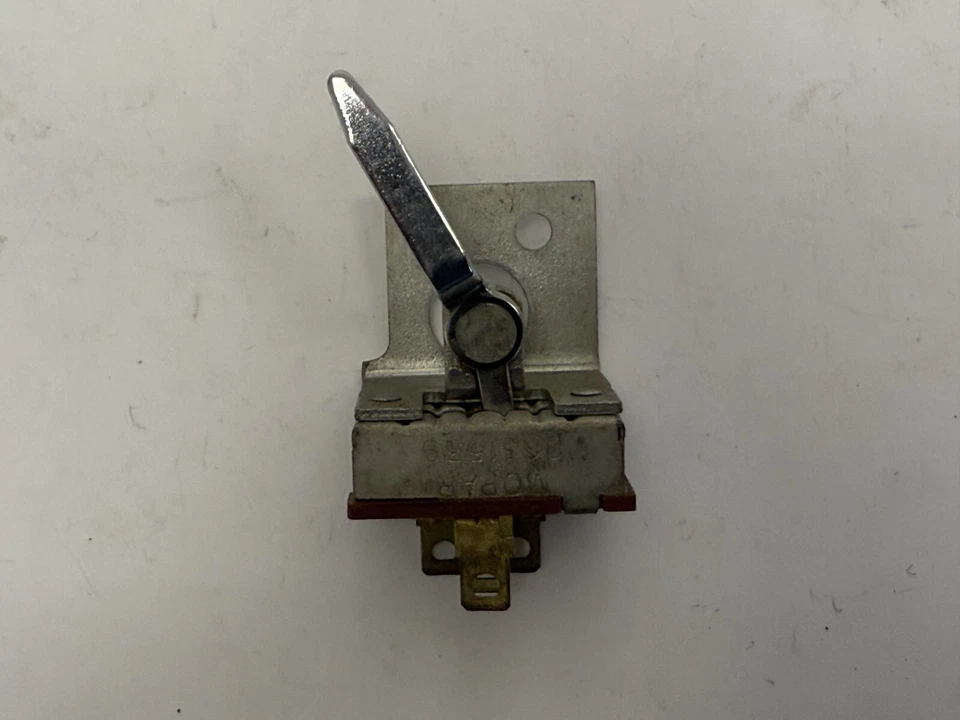 1966-1967 Dodge Coronet зарядное устройство переключатель управления обогревателем 2631539 новый из старых запасов - Изображение 3 из 4
