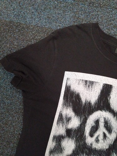 Camiseta con estampado Diesel negra talla pequeña 100 % algodón 18,5 PTP - Imagen 4 de 8