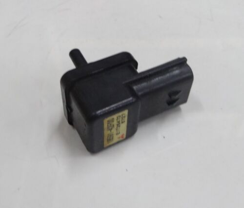 2001-2014 Suzuki Boulevard C50 M50 VL800 C90 Pressure Sensor OEM 18591-42F00 - Picture 2 of 8