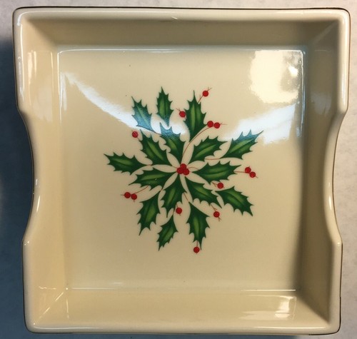Lenox Ceramic Christmas Napkin Holder Holly Berries, 5.75" square, orig box