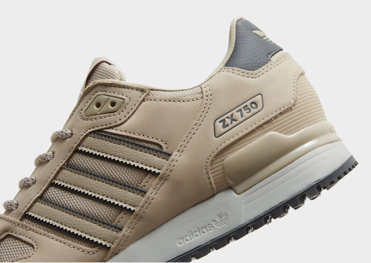 Adidas Originals ZX 750 ® ( Men Sizes: UK 10, 10.5 & 11 Adidas Originals ZX 750 ® ( Men Sizes: UK 10, 10.5 & 11