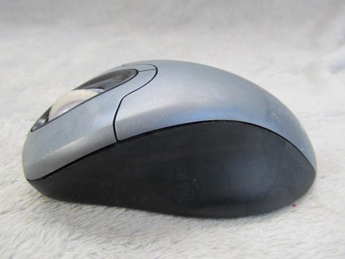 Microsoft Standard Wireless Optical Mouse 2.0 Model 1025 NO RECEIVER - 第 4/10 張圖片