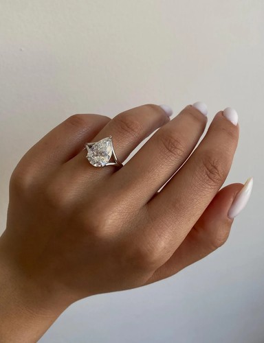 4.00 Carat Diamond F VVS2 Clarity IGI Certified Pear Cut Lab Grown Diamond - Picture 6 of 13