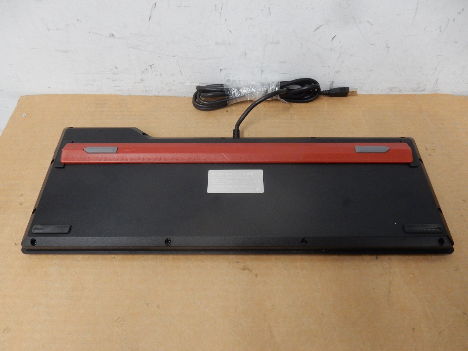 DAS KEYBOARD DASK4MKPROSIL-3G7-R1.5	Das Keyboard 4 Professional w/footbar ruler