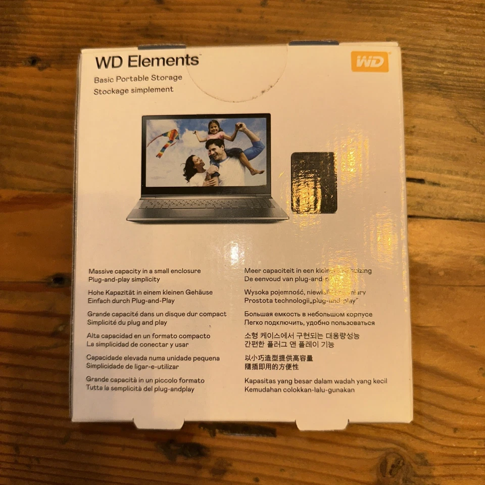 Western Digital WDBUZG0010BBK-WESN 1 TB Portable External Hard Disk - Black - Image 2 of 4