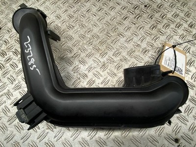 92812 Ladeluftschlauch AUDI A3 Limousine (8V) 04C145673B 1.0 TFSI 115 PS