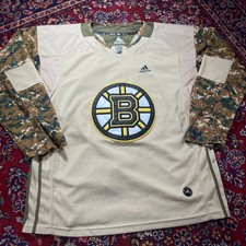 Ultimate Boston Bruins Collector and Super Fan Gift Guide 35