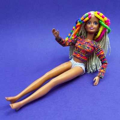 Vintage Hasbro Sindy Crimp & Bead Locks Blonde Toy Fashion Doll 1994 1990s