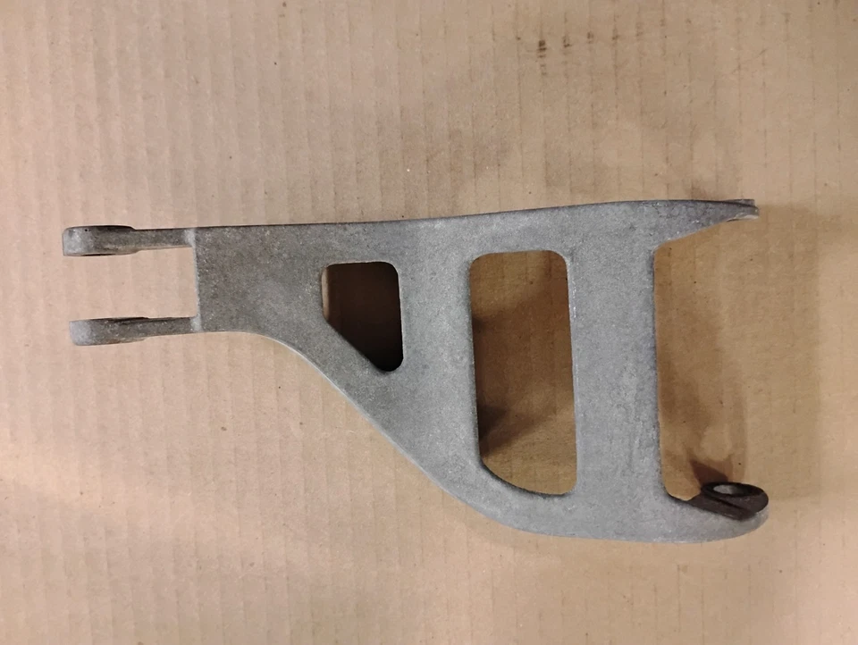 1985 Chevrolet Corvette Upper Alternator Support Bracket Part# 14084384 - Image 2 of 2