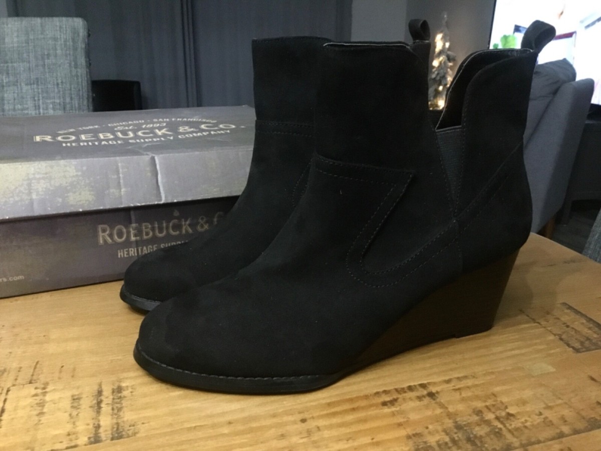 WOMANS BLACK BOOTS ANNIKA 21193 SEARS ROEBUCK SZ 7 1/2 MED 