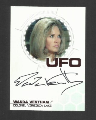 WV4 UFO WANDA VENTHAM SIGNED AUTOGRAMMKARTE 2020 AUTO RED FOIL KULT TV SHOWS