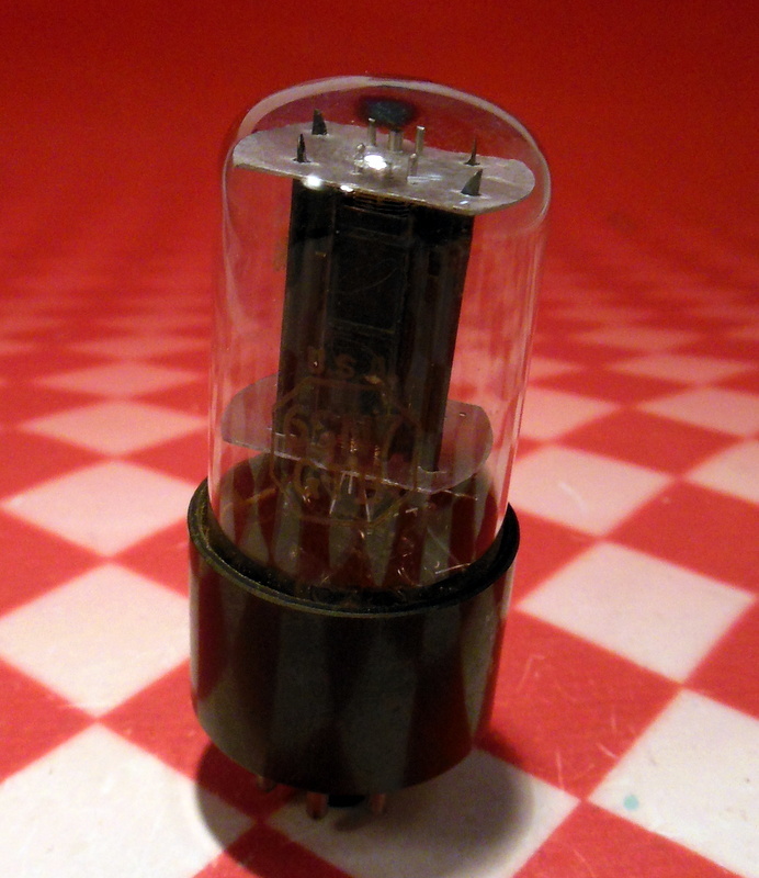 Tube électronique 6SN7GTB RCA - Neuf - Pour Ampli Audio Vintage - Garantie 3 Mois