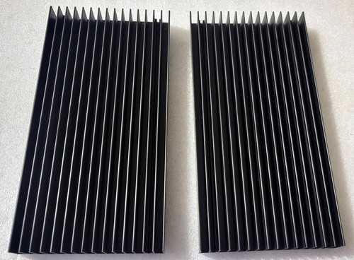 2pcs 200x100x18mm Large Black Anodized Aluminum Heatsink Cooler For LED Cooling - Afbeelding 2 van 6