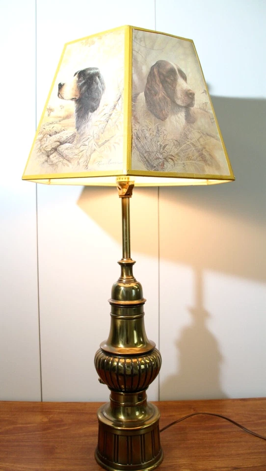 Antique Table Lamp with Ruane Manning Hunting Dogs Lampshade - Image 2 of 4
