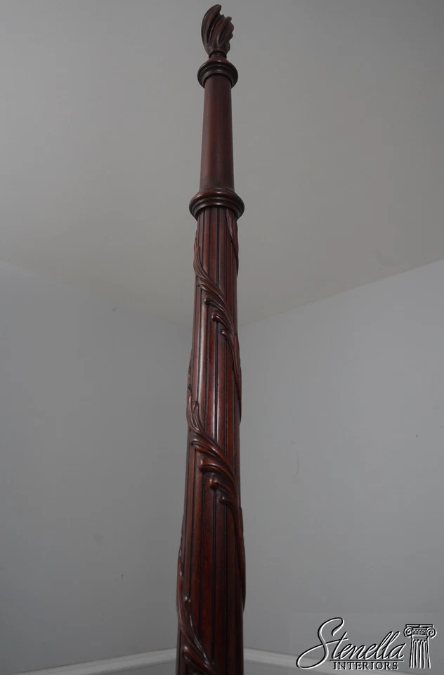 69496: Cama póster HENKEL HARRIS caoba tamaño queen Foto 4 de 4