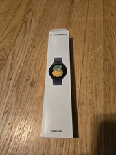 Samsung Galaxy Watch5 40mm Graphite Case with Silicone Band SM-R900NZAAXAA 
