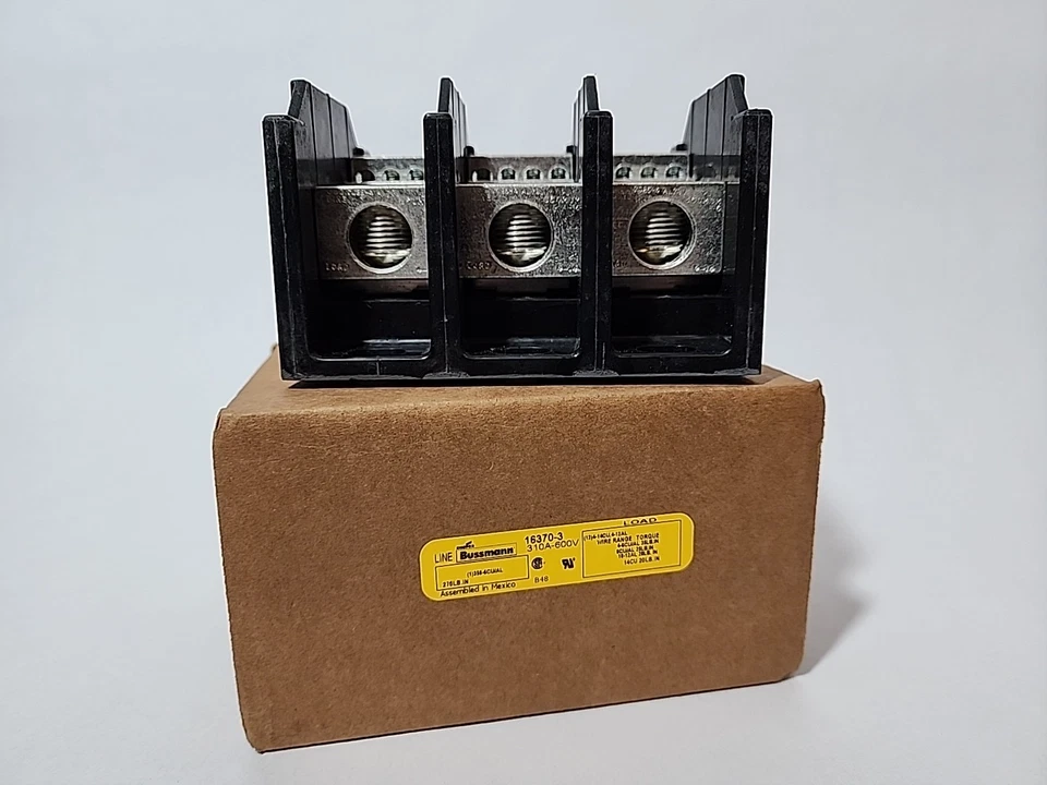 (NEW IN BOX)Cooper Bussmann 16370-3 Power Distribution Block 3p 310a 600v - Image 2 of 4