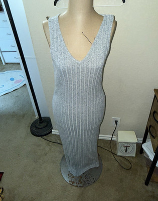 Women s SHEIN Gray Ribbed Knit V-Neck Maxi Bodycon Dress Size Large