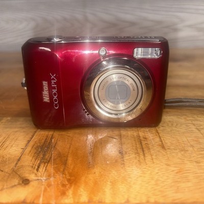 Nikon Coolpix L20 10.0MP Digital Camera Deep Red, Tested Very Good Condition