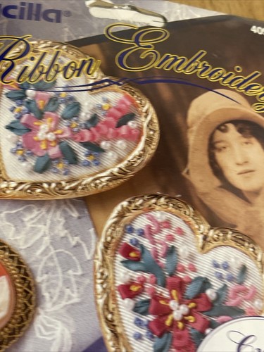 BUCILLA RIBBON EMBROIDERY Delicate Blooms Sachet Kit Roses #41007 NEW - Picture 3 of 5