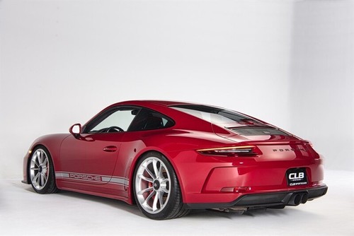 2018 Porsche 911 GT3 Touring - Picture 15 of 40