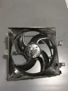 Nissan Primera P12 1,8 Benzin 2004 Jahr Kühlerlüfter Mp4520Eq