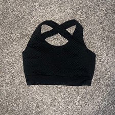 Size M Black Seamless Athletic Crop Top  Textured Criss Cross Back Sports Bra