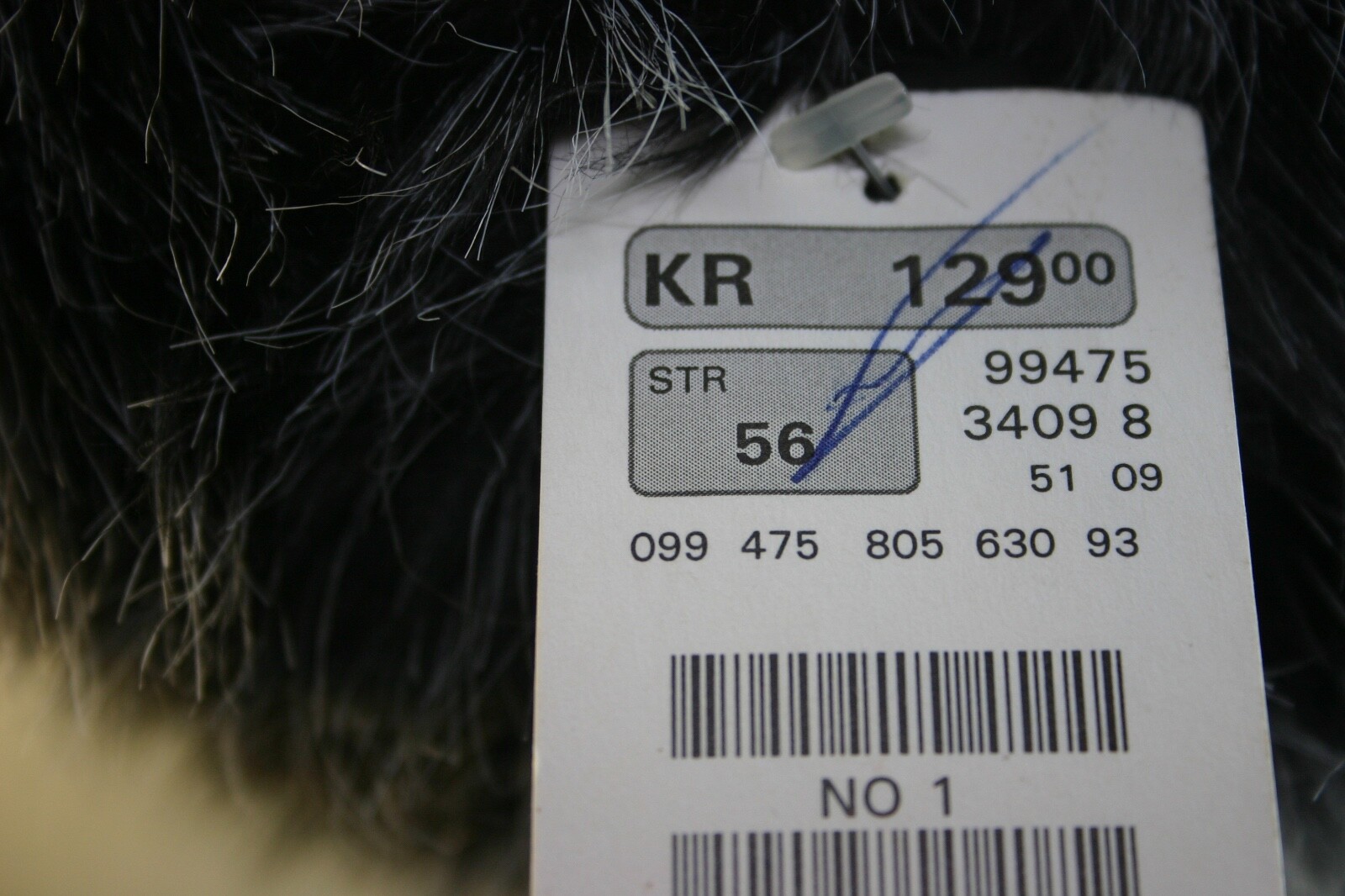 NEW WITH TAGS FAUX FUR HAT SIZE S/M, H&M OSLO NORWAY