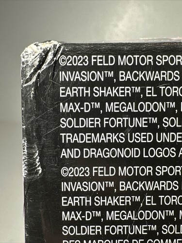 2023 MONSTER JAM Grandma Grave Digger Series 18 | 1/24 Scale GRAVE DIGGER New - Picture 14 of 18