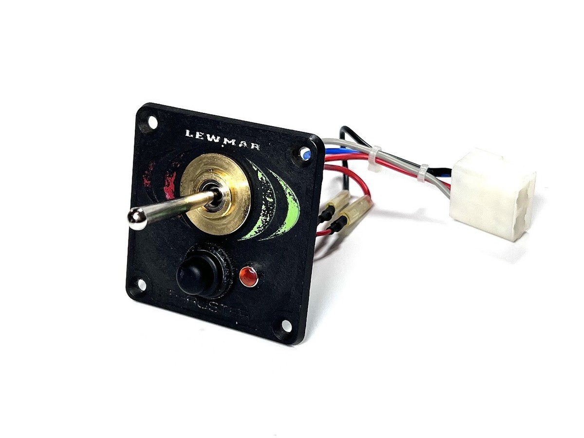 Lewmar 589094, Single Joystick / Thruster Control Panel, ( No Cover ) Lewmar 589094, Single Joystick / Thruster Control Panel, ( No Cover )