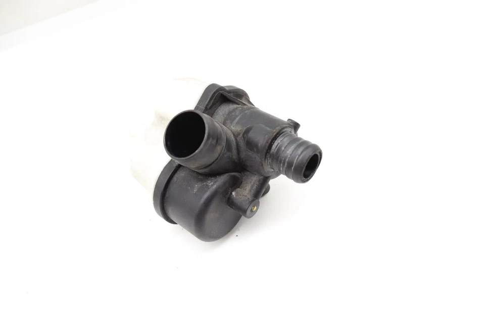 BMW X1 2012-2015 - Bomba de detección de fugas / LDP 7193479 Foto 2 de 4