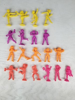 Lot 19 C.U.T.I.E.S. Mini Figures Mattel Muscle Band 80s Party Plastic Japan 1986