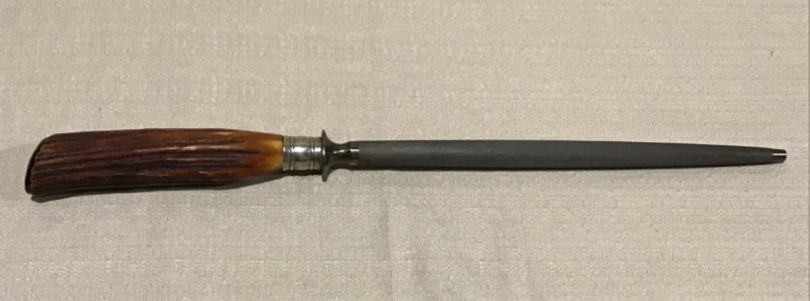 Vtg Stag Handle Steel Honing Rod Knife Sharpener 13” Henckels Twin Works Germany
Opens in a new wind
