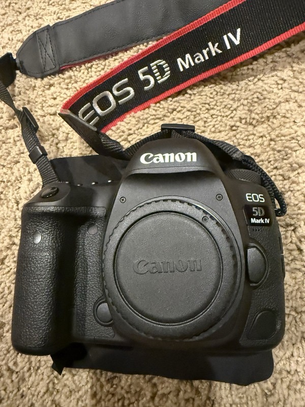 Canon EOS 5D Mark IV 30.4MP Digital SLR Camera - Black (Body Only)