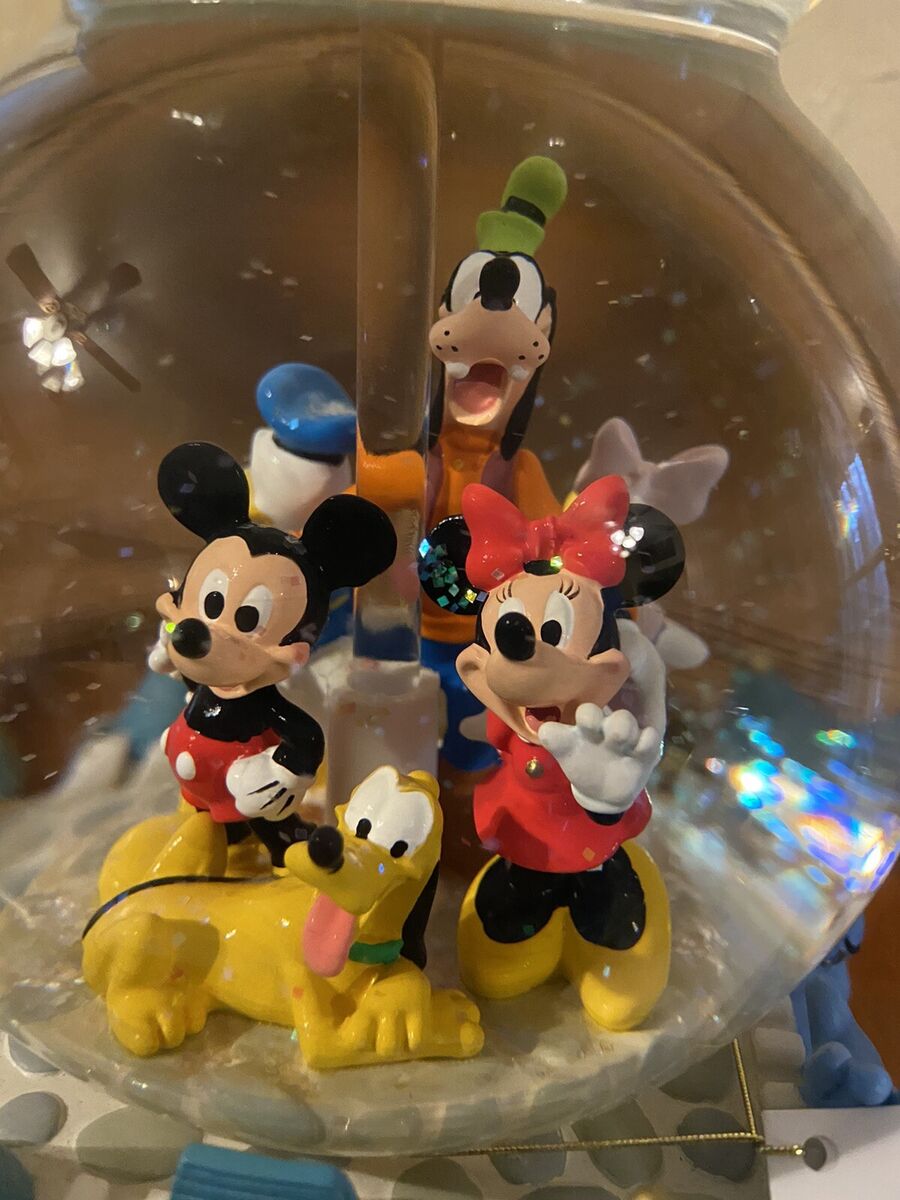 Disney Parks Multi Character Lighted Musical Double Snow Disney Parks Multi Character Lighted Musical Double Snow